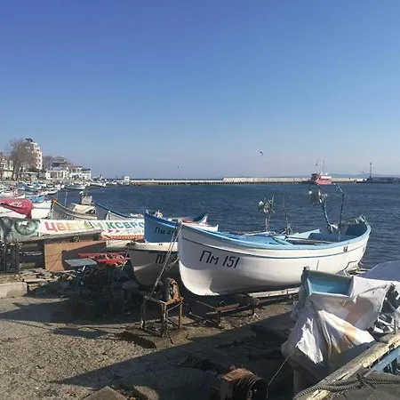 Студио В Поморие Стария Град Apartament Gmina Pomorie